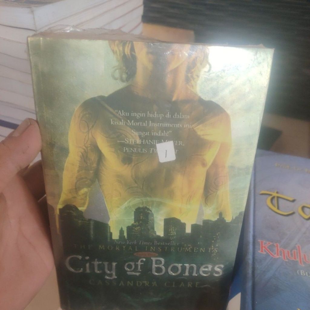 THE MORTAL INSTRUMENTS,CITY OF BONES.ORIGINAL