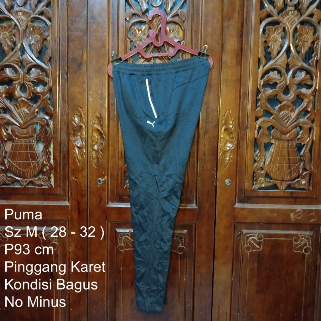 CELANA PANJANG TRAINING PUMA SIZE M BEKAS SECOND