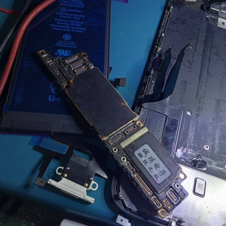 mesin bypass iphone xr 64 gb wifi only