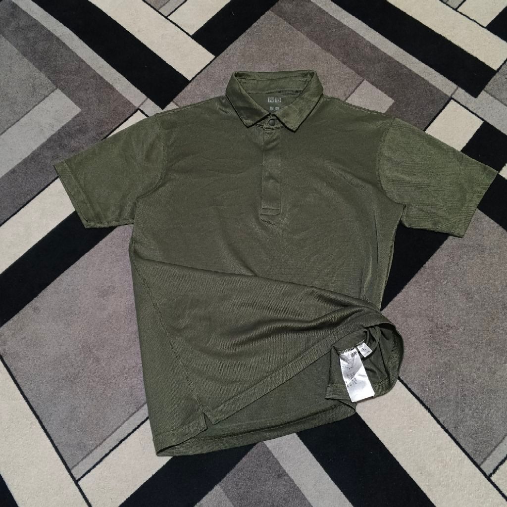 POLO UNIQLO OLIVE GREEN