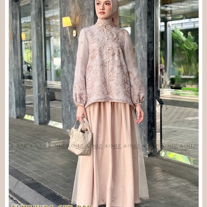 Almahyra Setelan Rok (Blouse and Rok) by Arniz Indonsia
