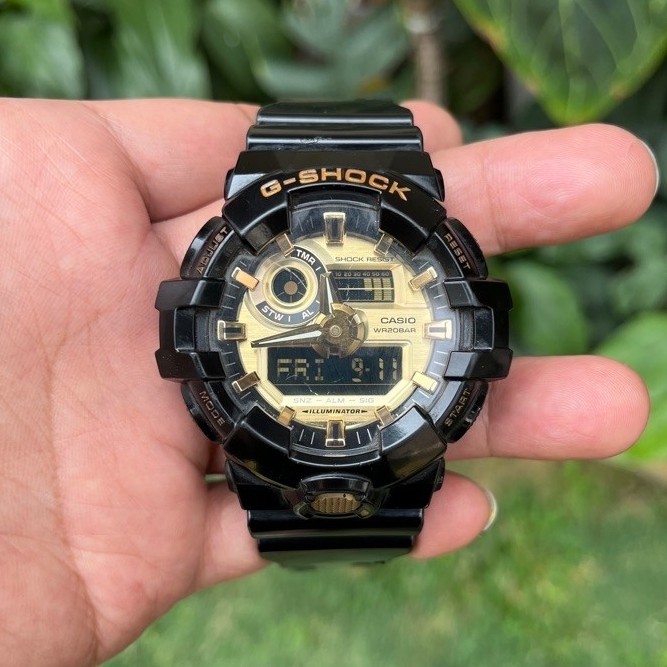 G-Shock GA 710GB GOLD LED