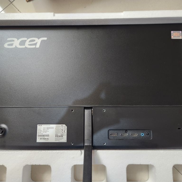 BEKAS WAJIB BACA DULU - Monitor Gaming ACER Nitro RG241Y 165Hz 24 inch (Kondisi LCD Pecah, Mesin Nya