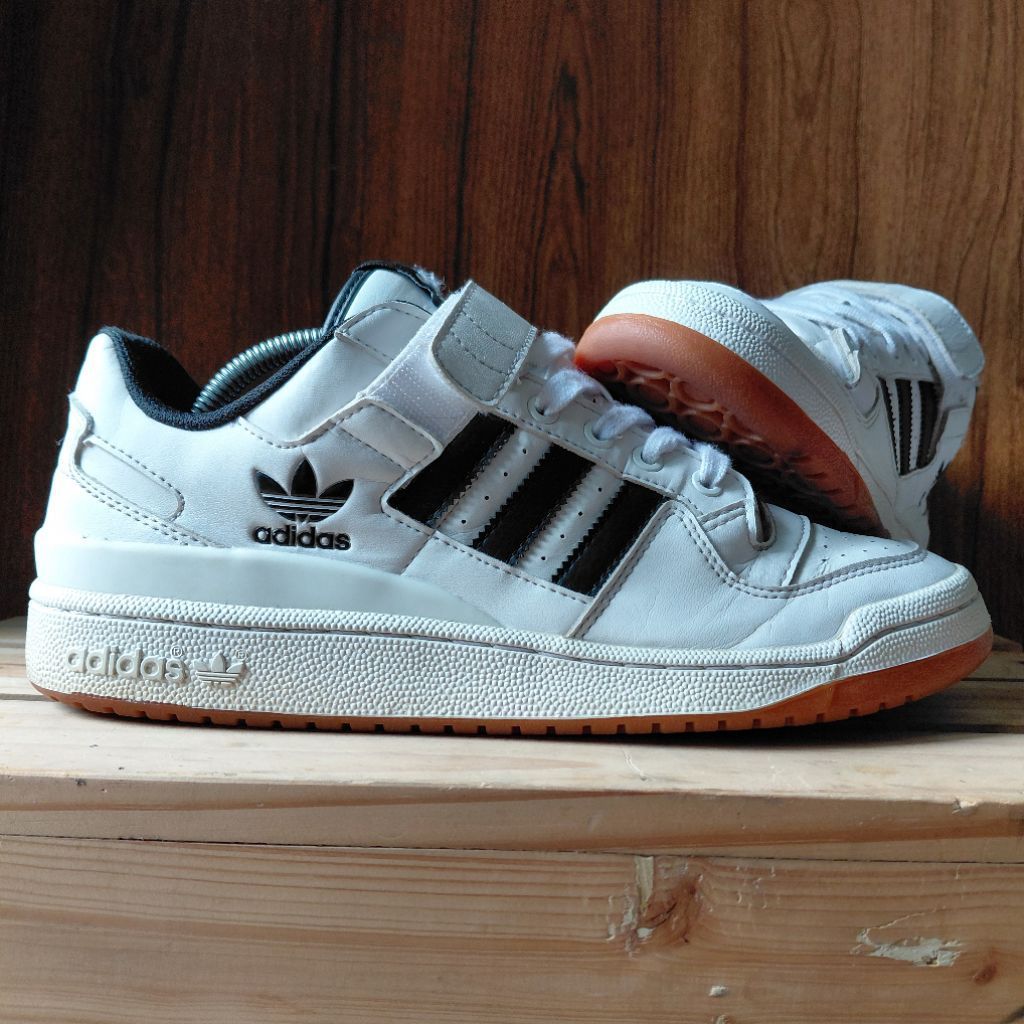 Size 43.5/275 | Sepatu Pria Adidas Forum Low White Black | Sport Sneakers, Casual | Second Preloved 