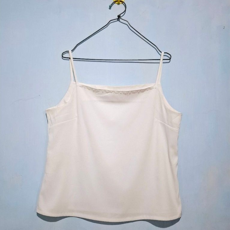TANKTOP TALI KECIL PUTIH MANIK POLOS