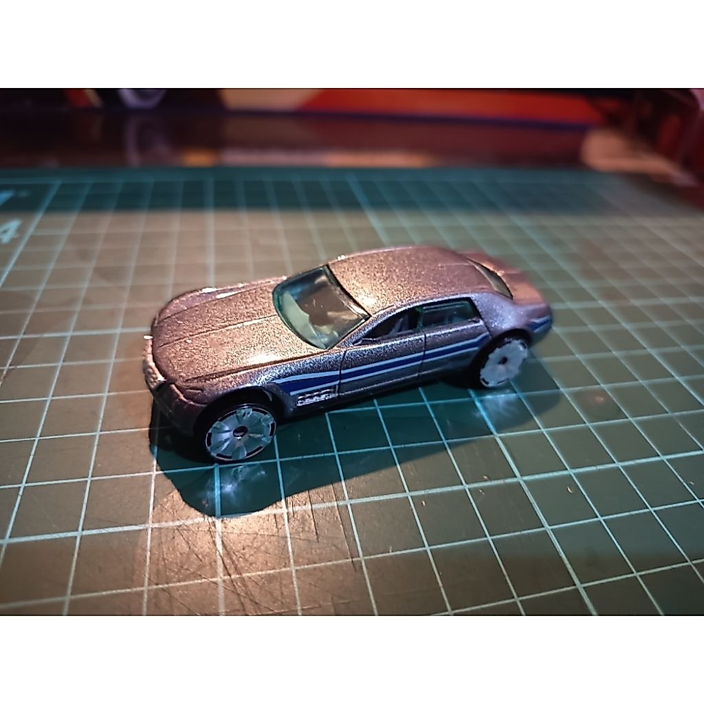 Hot Wheels Cadillac Sixteen Loose New