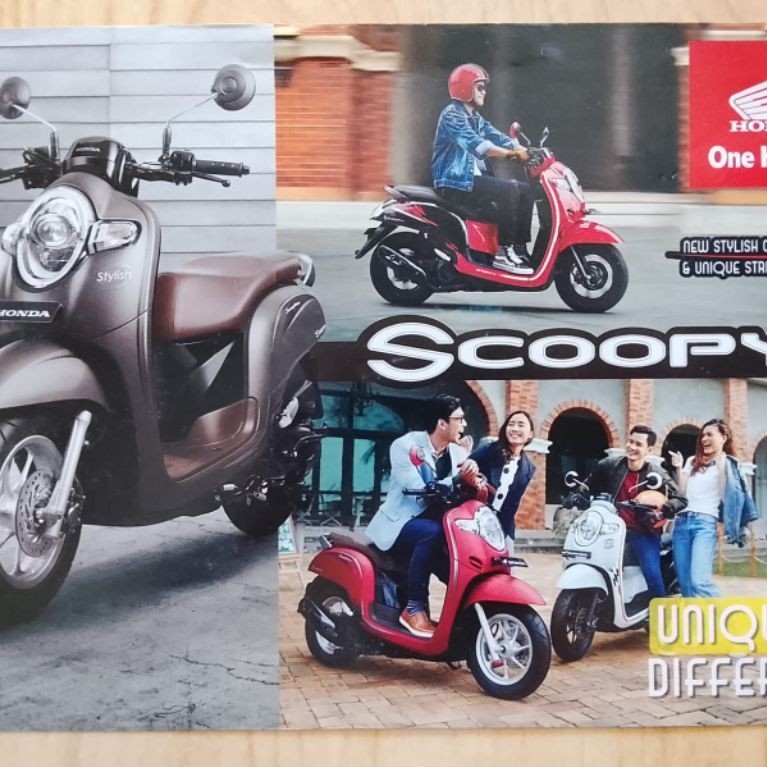 Brosur Katalog Motor Honda Scoopy 2018 Flyer 2 Halaman