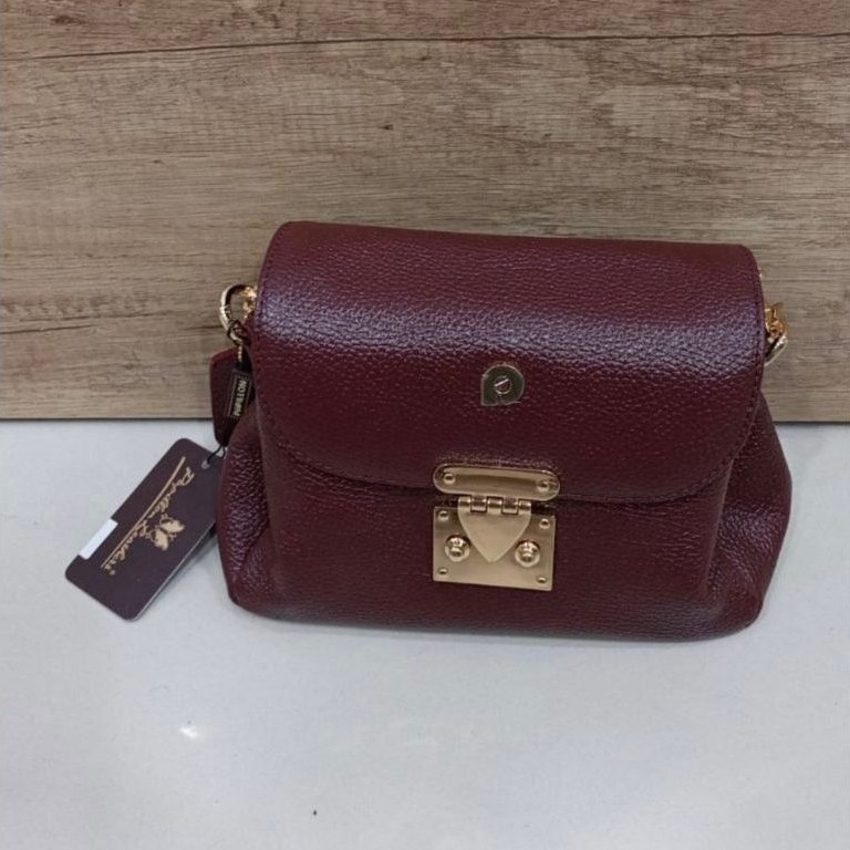 K3568 PAPILLON LEATHERS