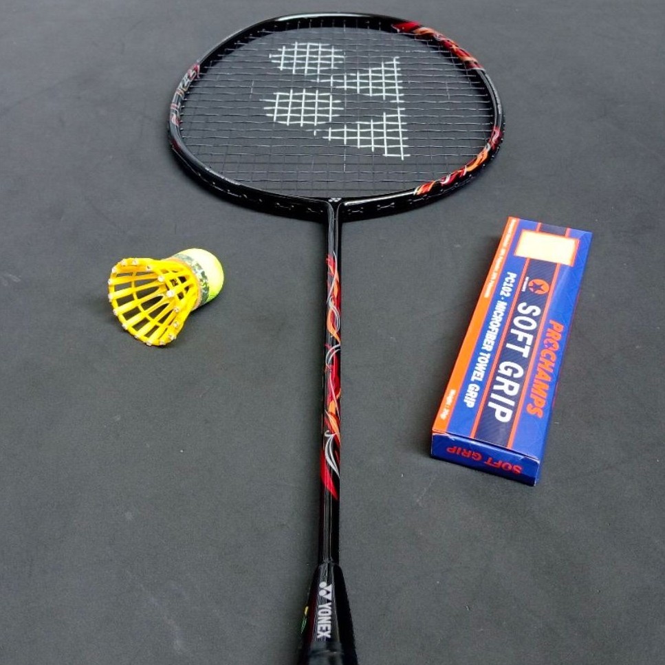 Raket badminton bekas second original yonex astrox 22 lt