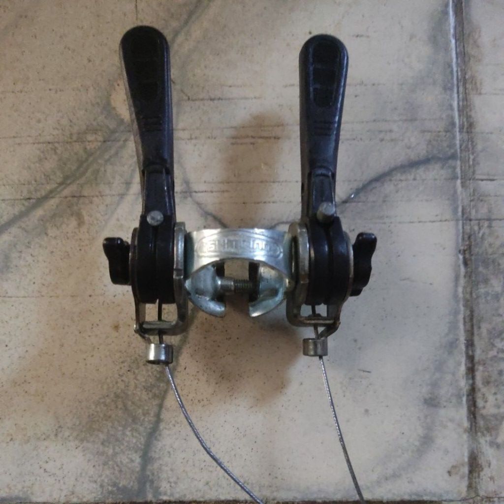 Operan Shifter Sepeda Balap Jadul Shimano 8 Speed