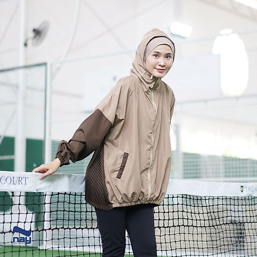 Jacket Olahraga Wanita Parasut Oversized - Heera Jacket