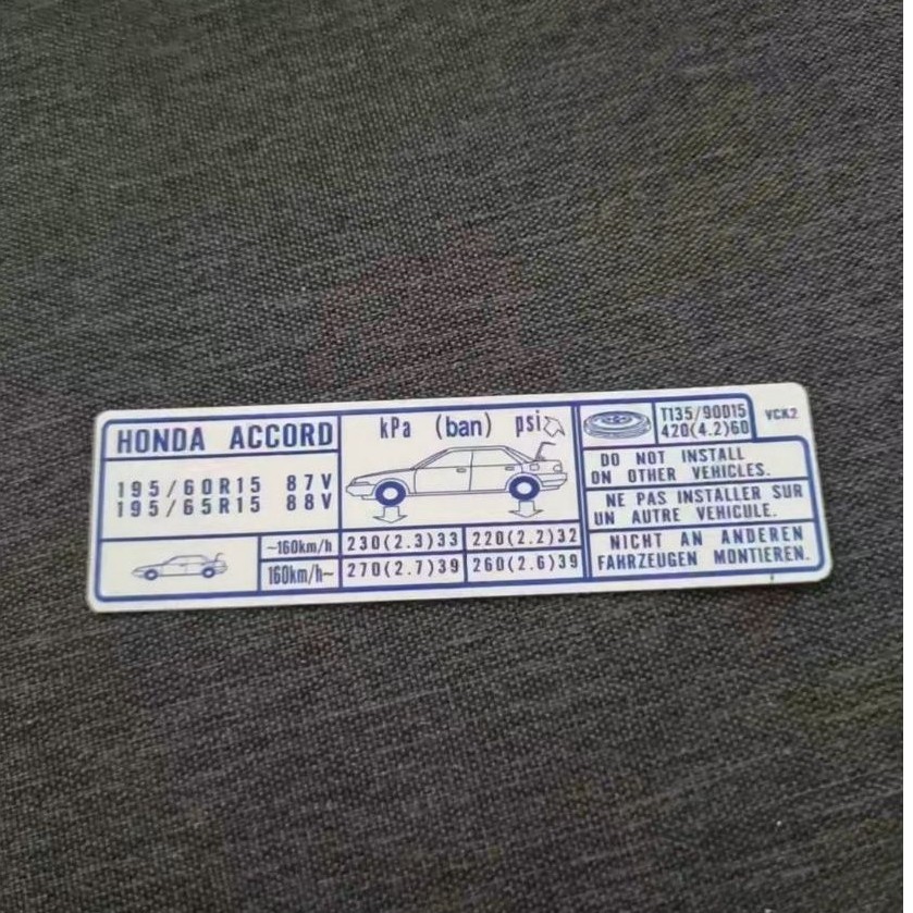 Stiker informasi tekanan ban Honda Accord
