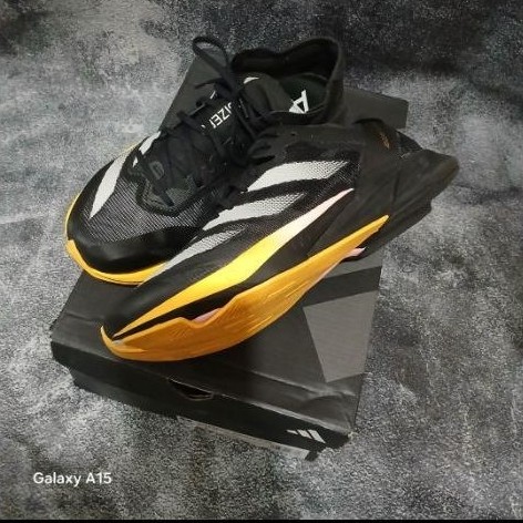 ADIDAS ADIZERO ADIOS 8