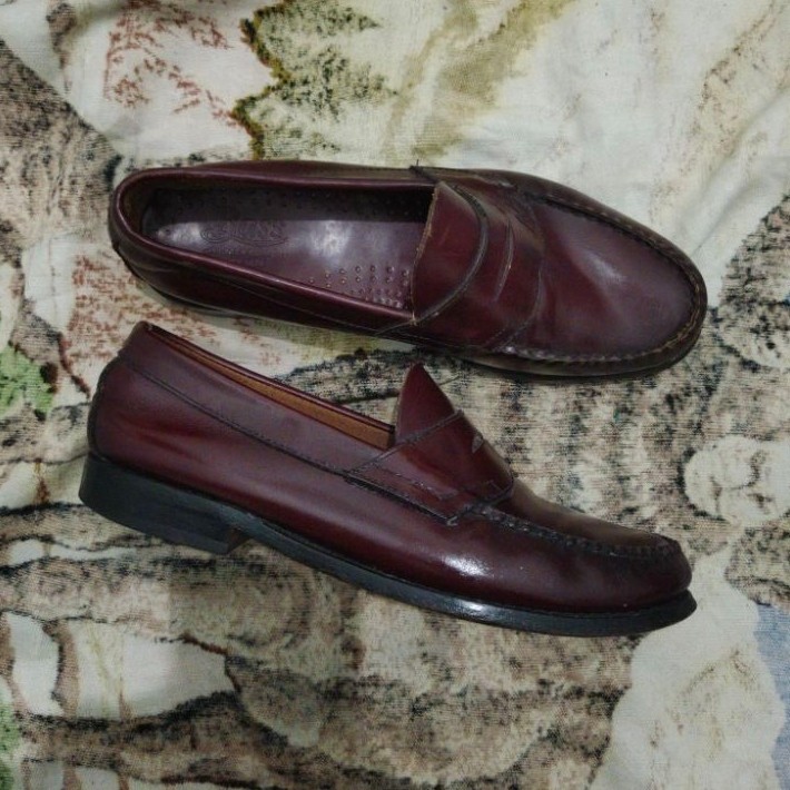 GH Bass Weejuns Logan Maroon Penny Loafers