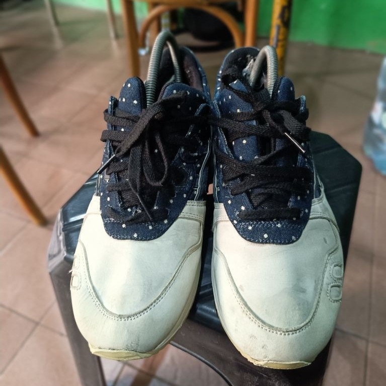 Sepatu ASICS Gel-Lyte III