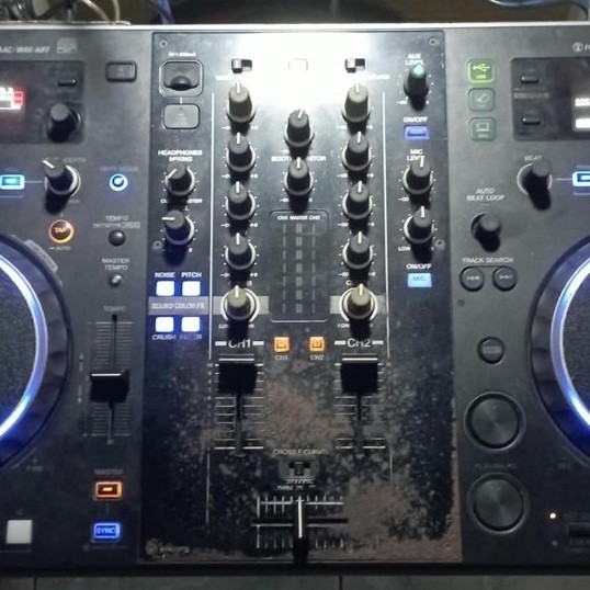 Alat DJ Xdj-R1