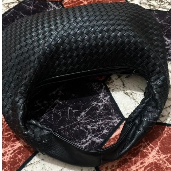 Preloved hobo bag