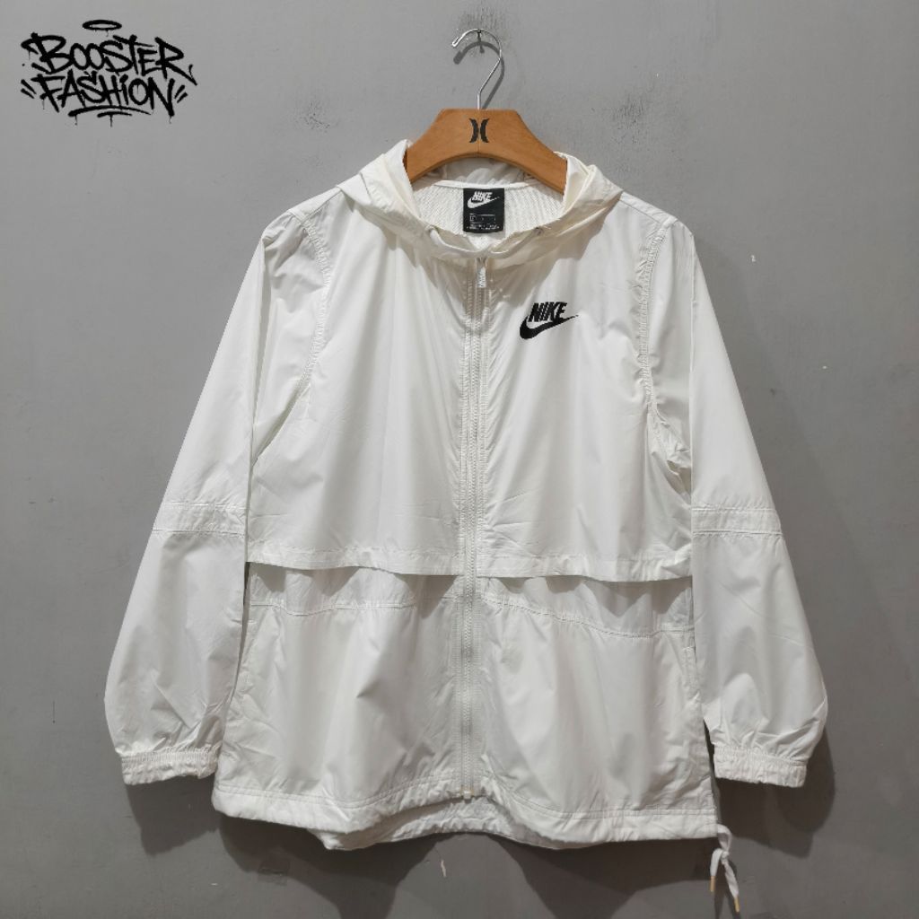 JAKET NIKE WOVEN HOODIE WHITE ORIGINAL SIZE M-L