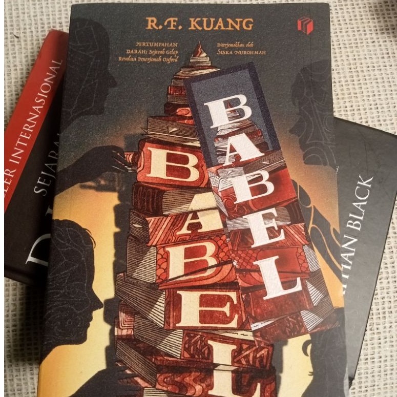Paket 2 Buku Preloved Babel+Sejarah Dunia yang Disembunyikan