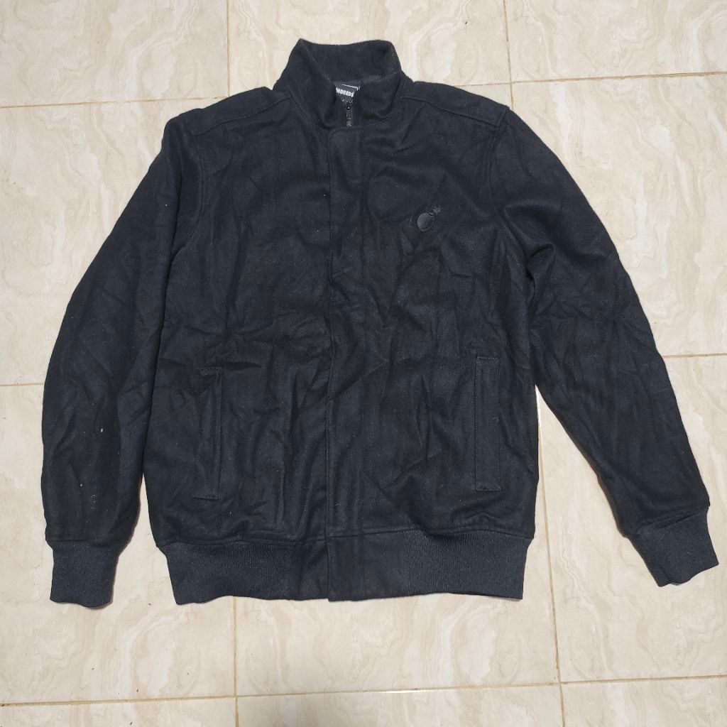 jacket the hundreds