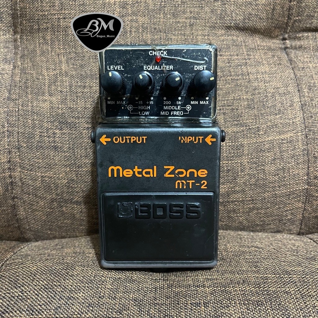 Efek Gitar Boss Mt2 MetalZone