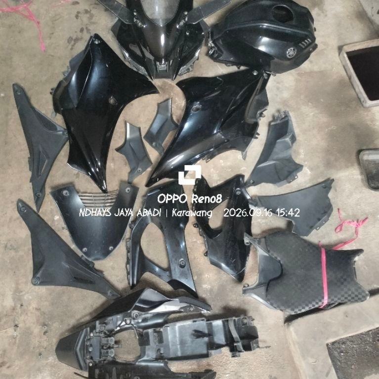 FULL FAIRING BODY SET R15 V4 SECOND ORIGINAL