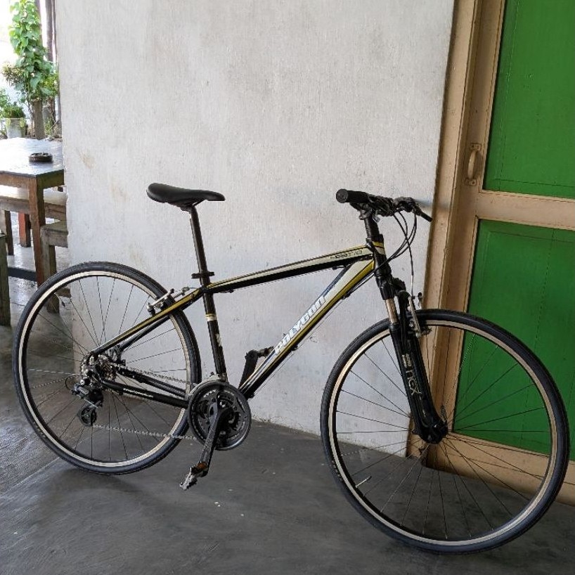 Sepeda hybrid POLYGON HEIST 700c