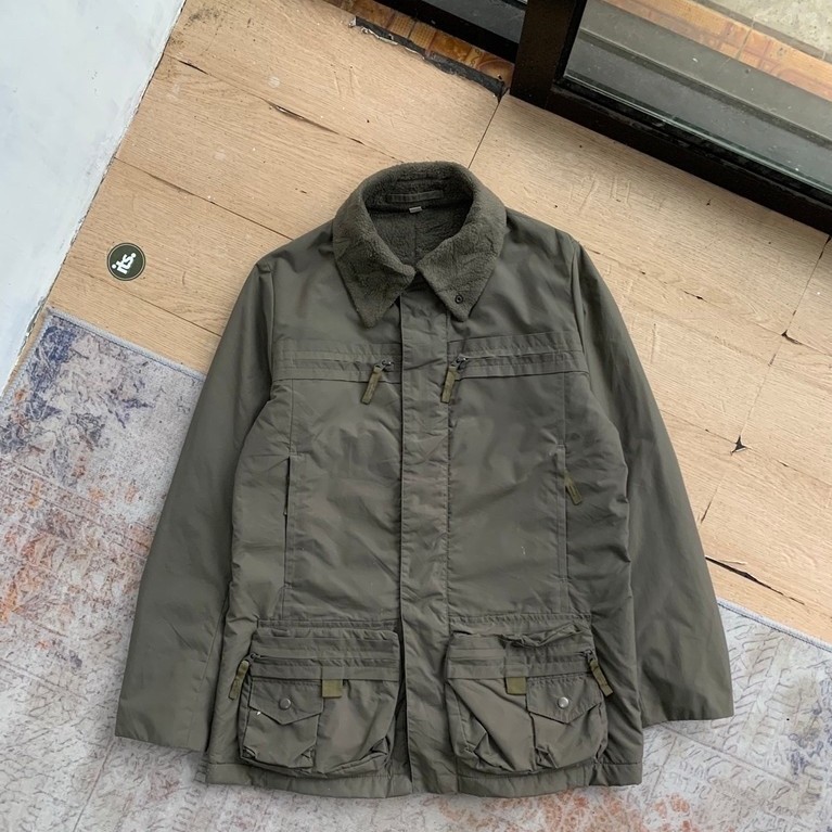 Uniqlo army utility hunting jaket