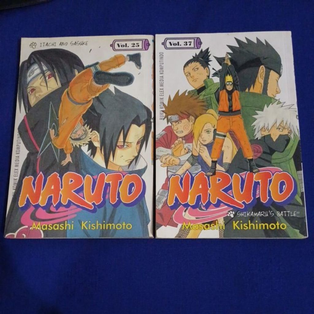 komik Naruto bekas