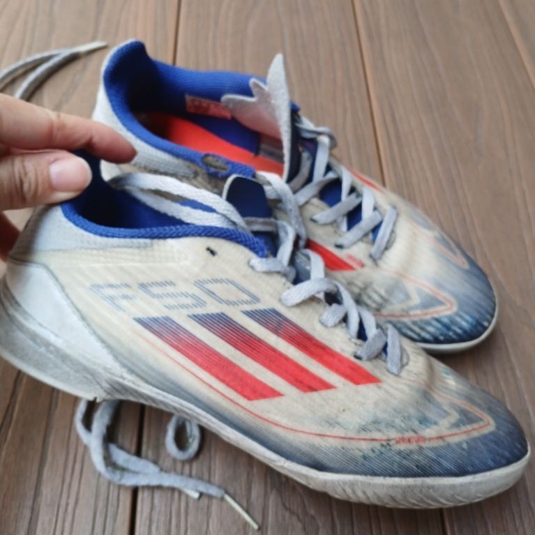 Preloved Sepatu Anak Adidas FSO Futsal Sepak Bola Size 36 Bekas Second