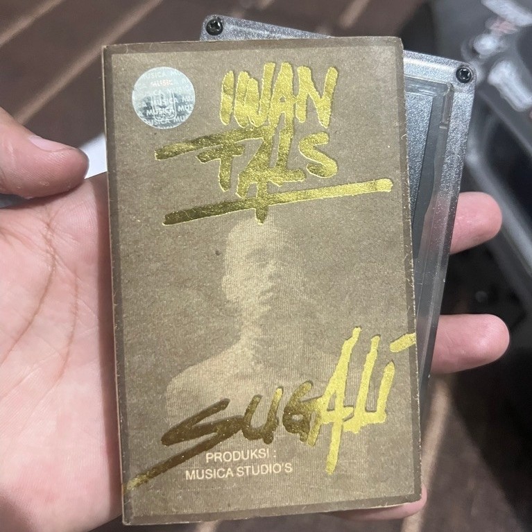 kaset pita iwan fals sugali
