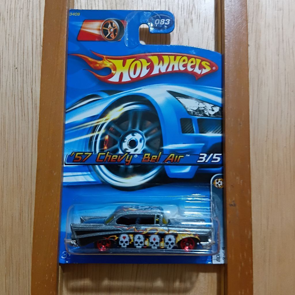 Hot Wheels 57 Chevy Bel Air Bone Blazers 2006