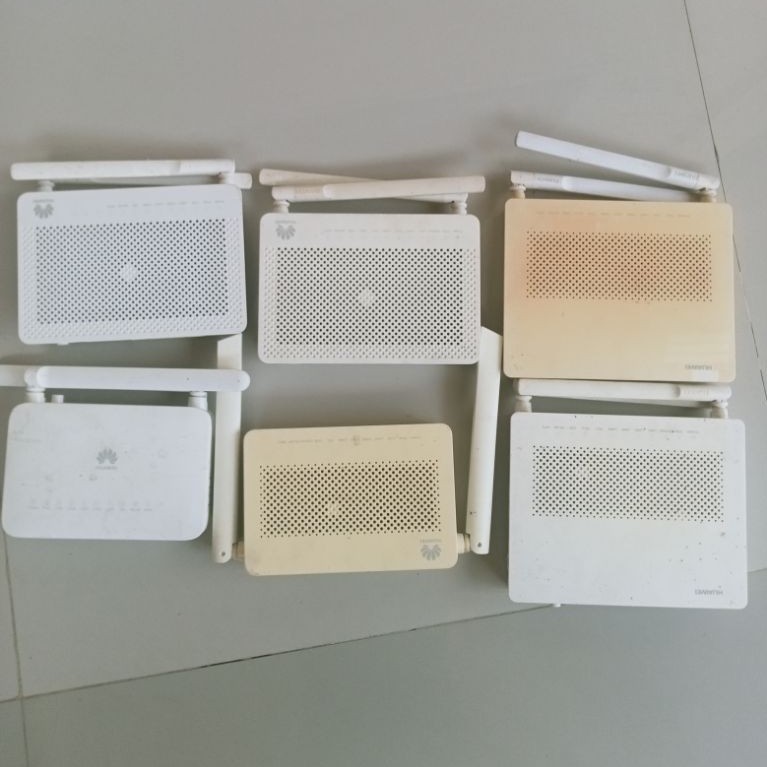 Modem Huawei Lengkap dengan adaptor, HG8245H, HG8245A, HG8145V5, HG8245H5, EG8141A5, EG8141H5