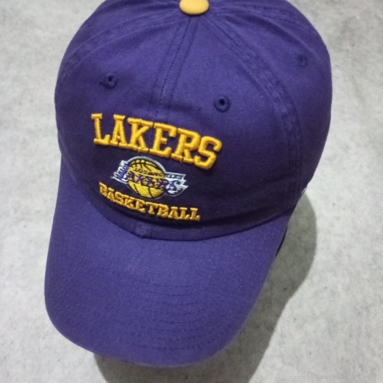 Topi Caps NBA Lakers Purple Second Original