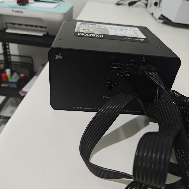 PSU Corsair cx550m semi modular bekas