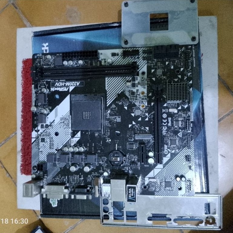 Asrock A320M- HDV No Display Segel