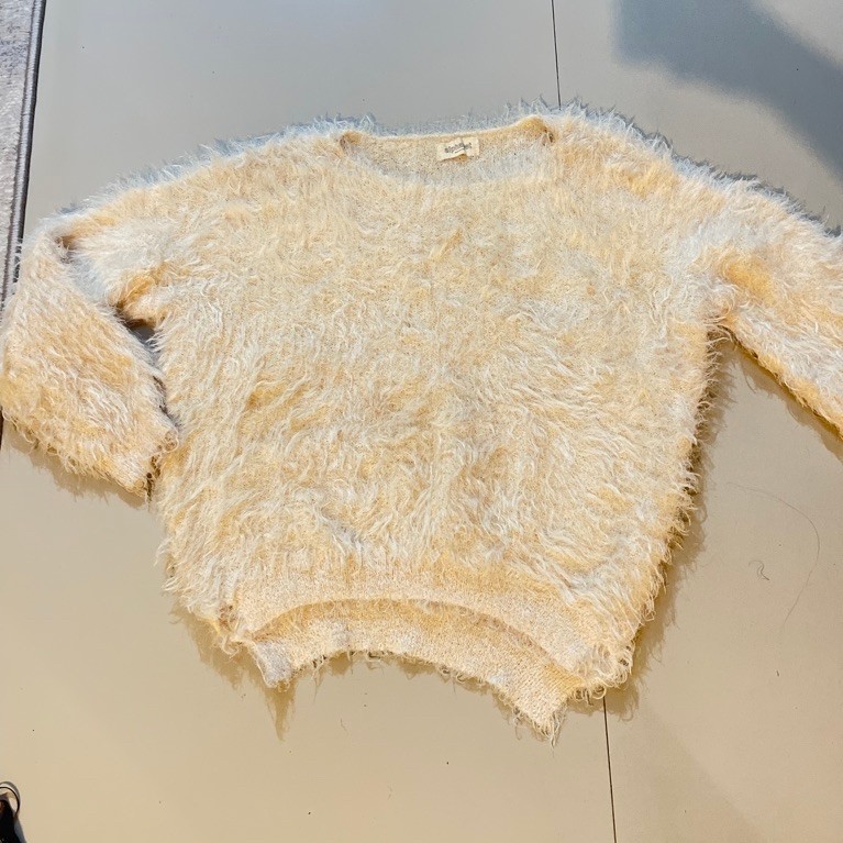 Sweater Bulu Bulu Cream