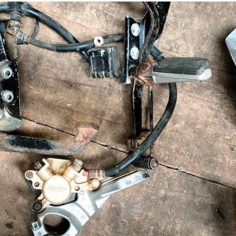 footstep step depan fullset cakram belakang Yamaha Vixion new 1PA DAN 2TP original