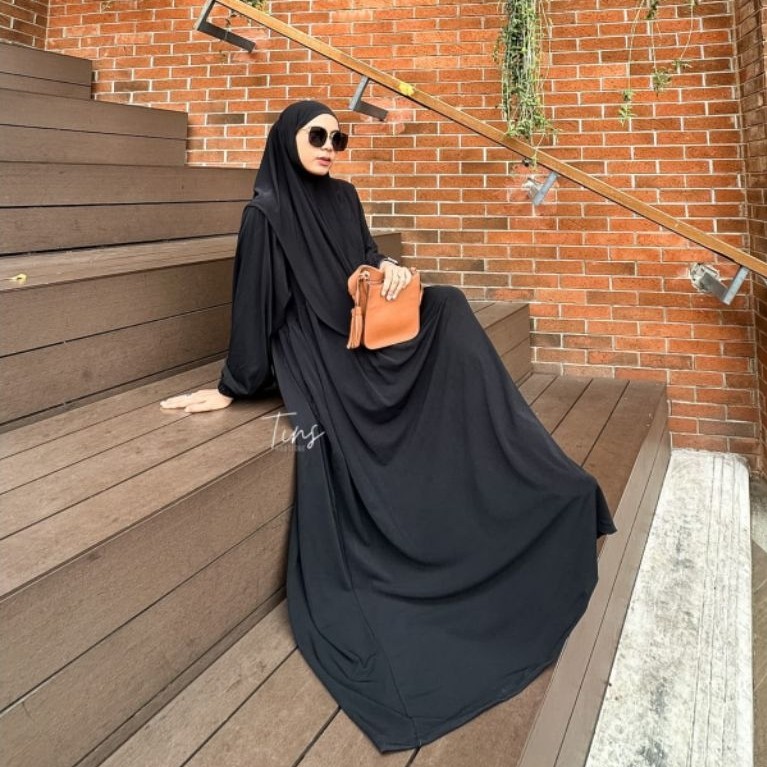 NAIMA DRESS SET