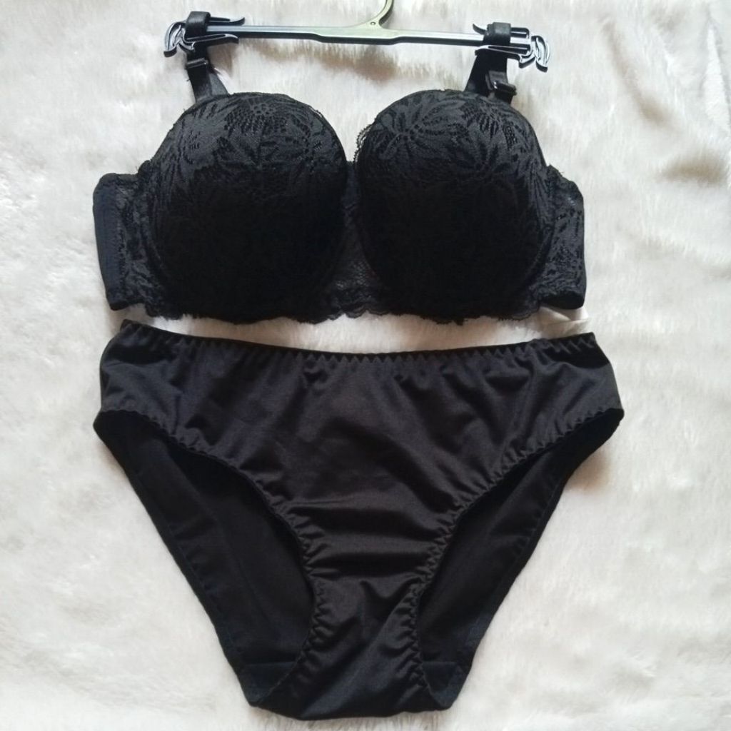 Bra Pierre Cardin set