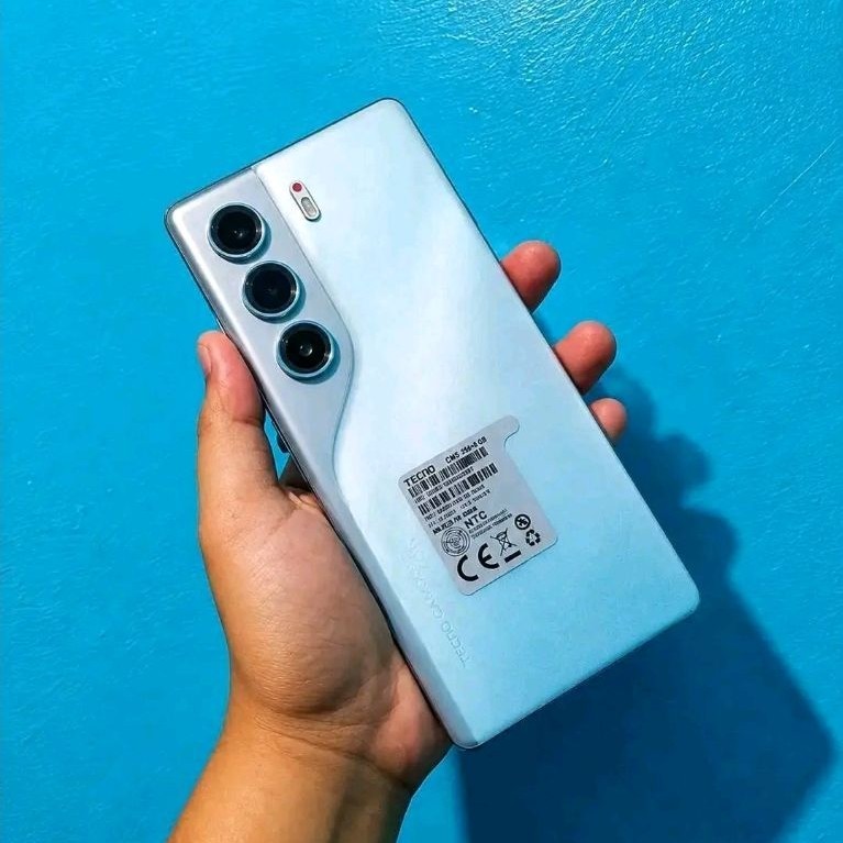 TECNO CAMON 40 RAM 8/256 GB SECOND BEKAS NO MINUS GARANSI
