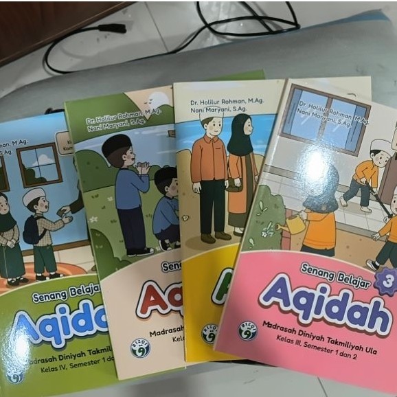 Buku MDTA Mari Belajara Aqidah Kelas 1,2,3,4 Kurikulum MDTA 2020 Penerbit Rizqi / Aqidah Kelas 3
