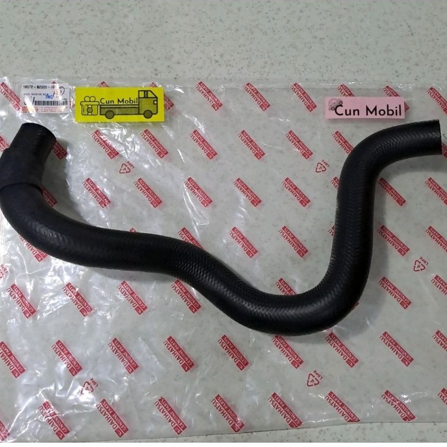 Selang Radiator Xenia Avanza 2004-2011 bagian bawah Original