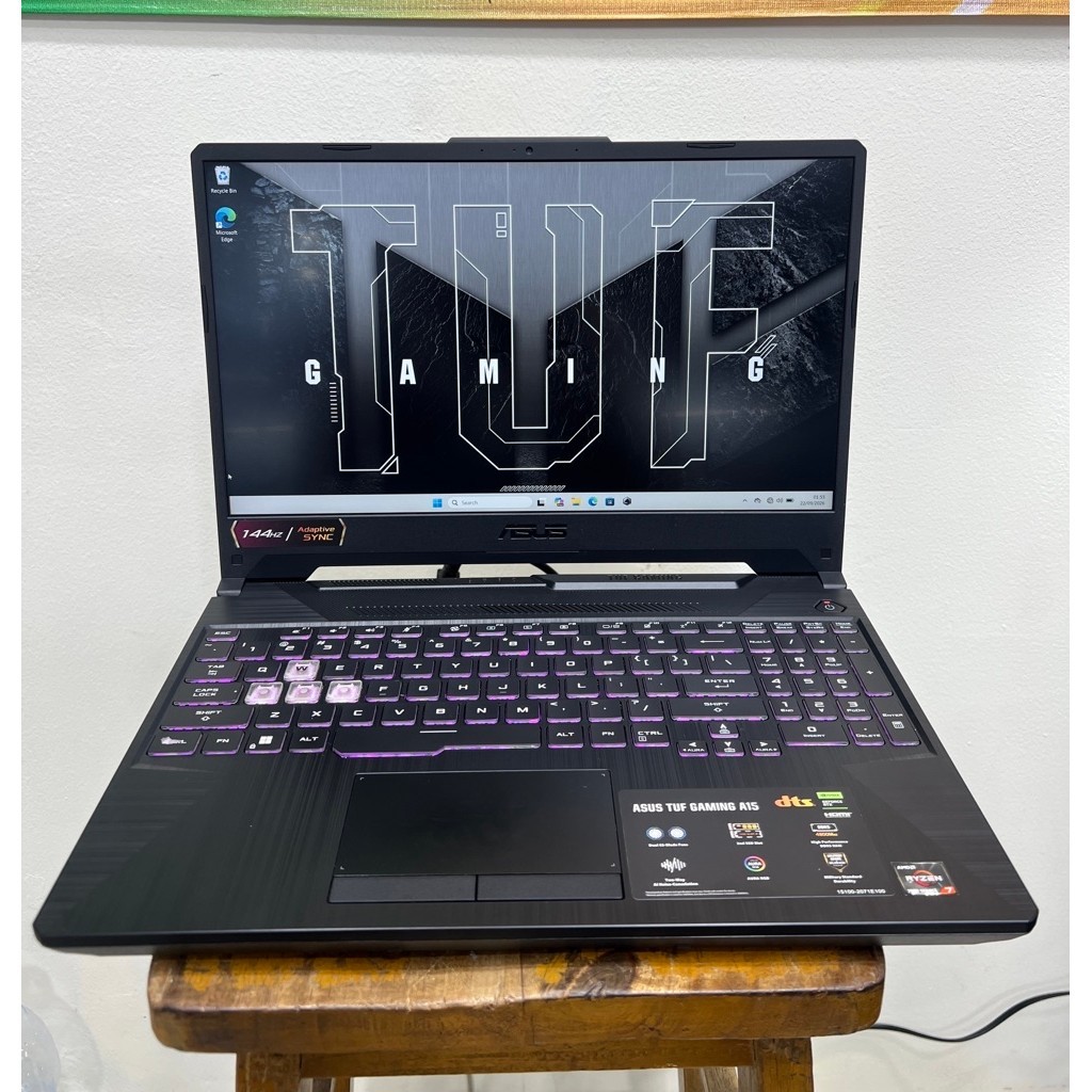 Laptop Leptop Asus Tuf Gaming A15 Ryzen 7 7435HS Second Seken Spek Tinggi Ram 8GB SSD 512GB NVIDIA G