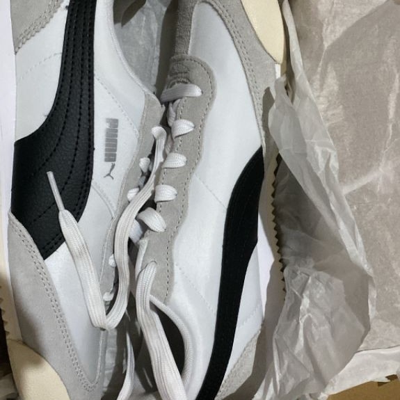 Sepatu Puma Bootero || Puma White-Puma Black-Gray