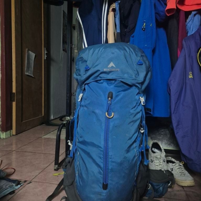 EIGER Tas Carrier Equator 45L Preloved Kondisi Oke Raincover Aman Warna Pekat
