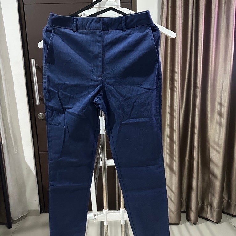Celana Panjang Chinos Wanita Geela Dark Navy Original size 8 (medium)