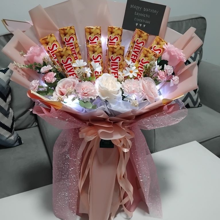 BUKET  Jumbo  Coklat Silverqueen (isi 10)