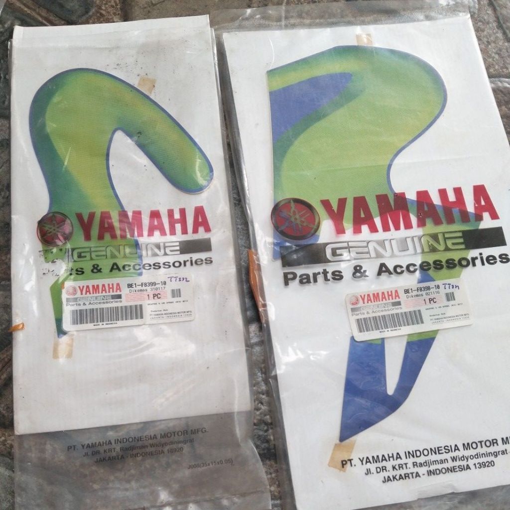 striping sayap aerox Movistar 125  original