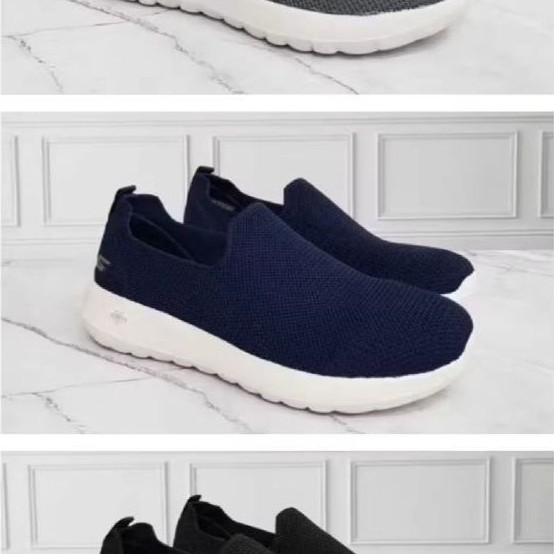 Sepatu Skechers Pria / Sepatu Skechers Go Walk Max Modulating Man / Skechers Go Walk Max Modulating 